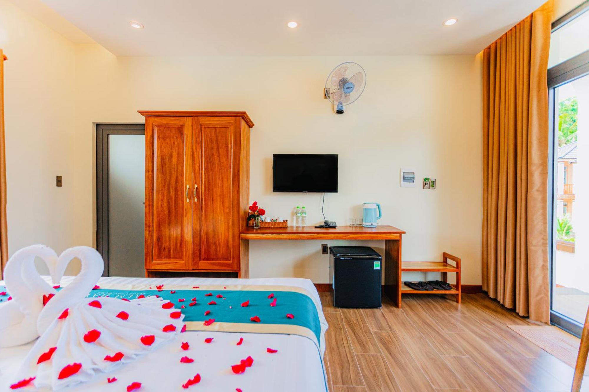 Palm Bay Resort Duong Dong Exterior foto